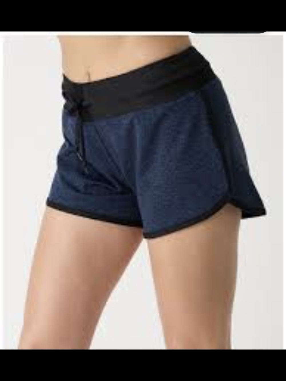 Rabbit Women's EZ 4" Short - Picture 4 of 5